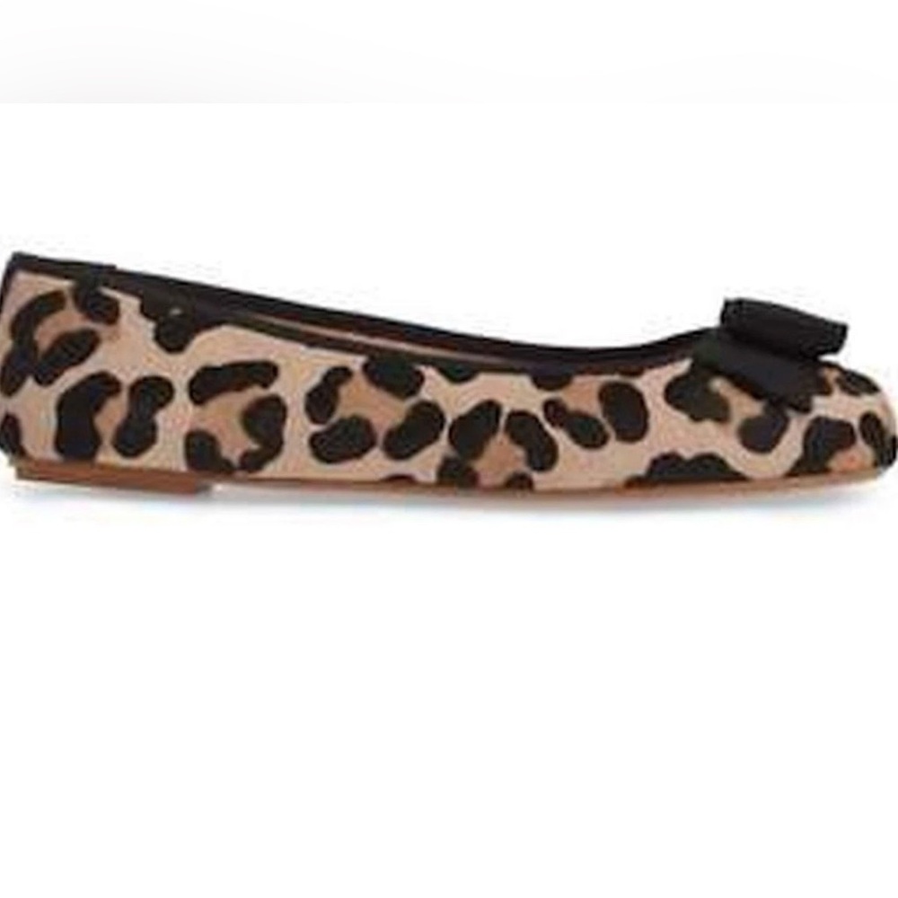 Kate Spade Calf Hair Leopard Print Flats with Black Bow. Size 7M - Picture 2 of 15
